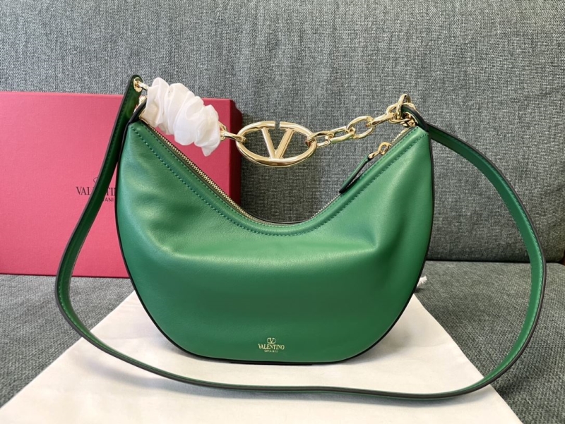 Va1e*ntin0 hobo bag